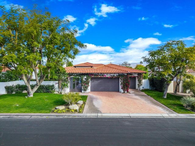 158 Loch Lomond Road, Rancho Mirage, CA 92270