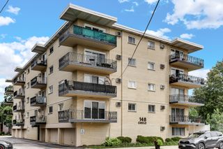 148 Circle Avenue 201, Forest Park, IL 60130
