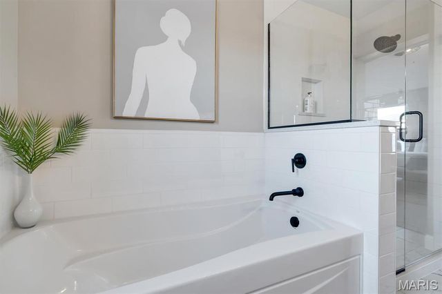 572 Misty Mountain Drive, O'fallon, MO 63368