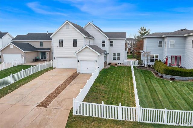 572 Misty Mountain Drive, O'fallon, MO 63368