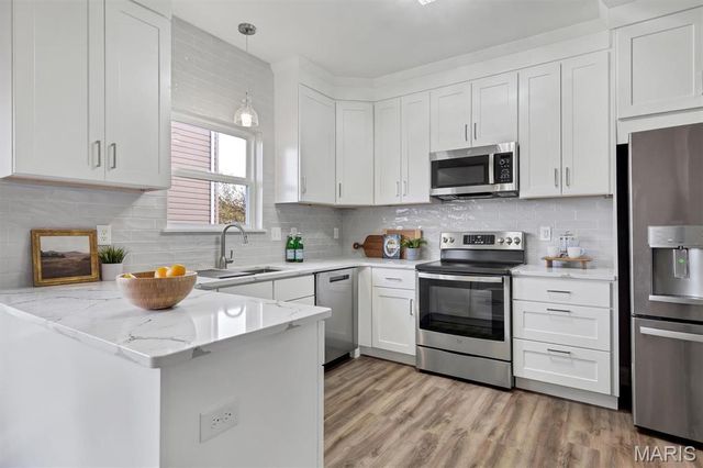 572 Misty Mountain Drive, O'fallon, MO 63368