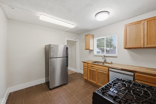 434 Camden Street, Ferndale, MI 48220