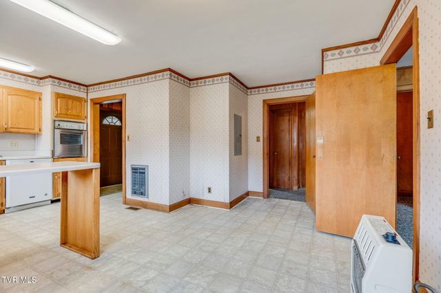 600 Allen Avenue, Elizabethton, TN 37643