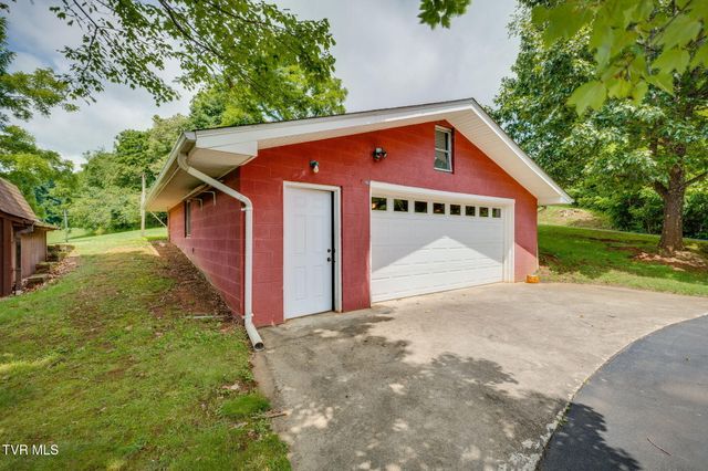 600 Allen Avenue, Elizabethton, TN 37643
