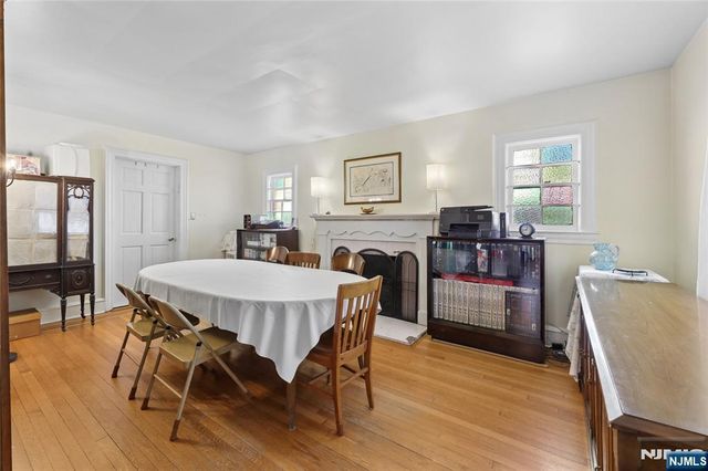 290 Winthrop Road, Teaneck, NJ 07666