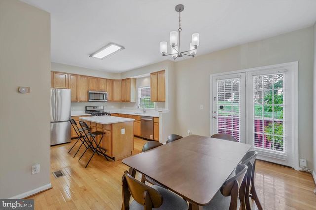 16808 CAPON TREE LN, Woodbridge, VA 22191