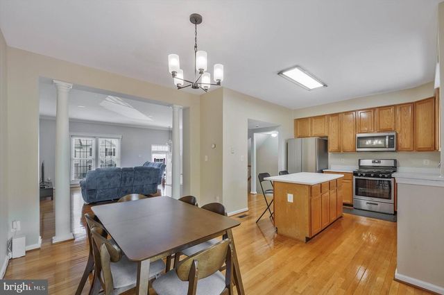 16808 CAPON TREE LN, Woodbridge, VA 22191