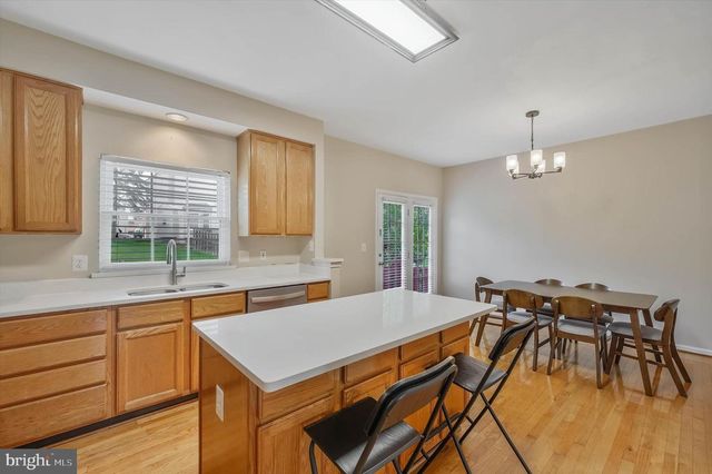 16808 CAPON TREE LN, Woodbridge, VA 22191