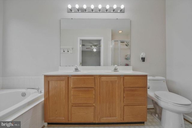 16808 CAPON TREE LN, Woodbridge, VA 22191
