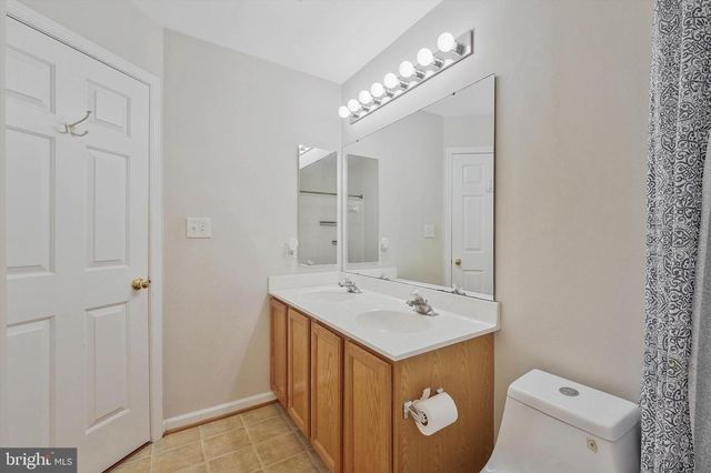 16808 CAPON TREE LN, Woodbridge, VA 22191