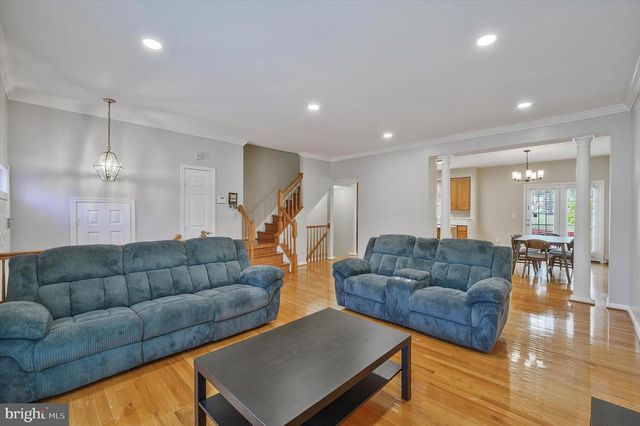16808 CAPON TREE LN, Woodbridge, VA 22191