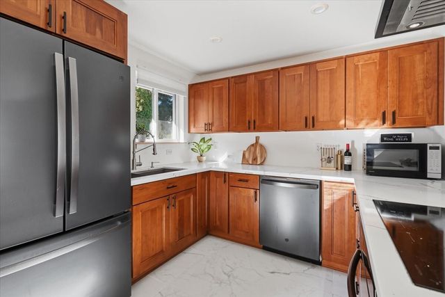 1215 Queen Avenue NE, Renton, WA 98056