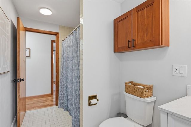 1215 Queen Avenue NE, Renton, WA 98056