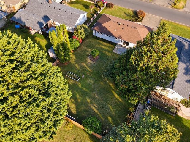 1215 Queen Avenue NE, Renton, WA 98056