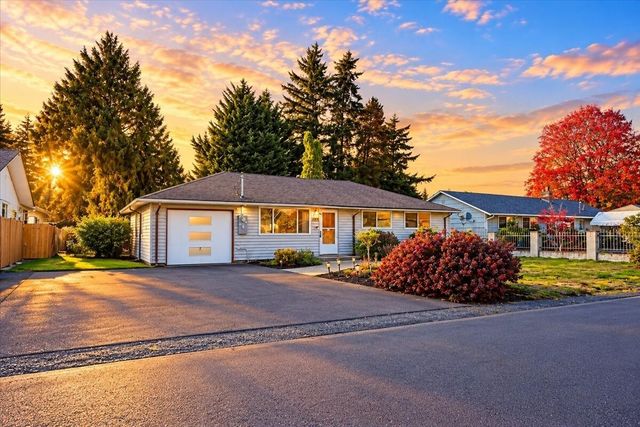 1215 Queen Avenue NE, Renton, WA 98056
