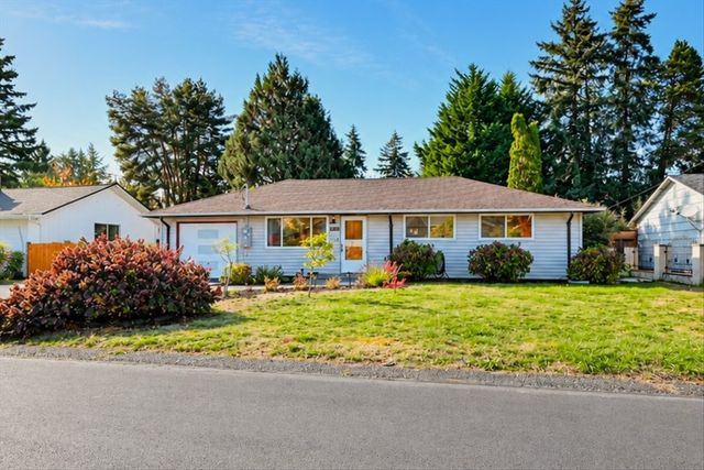 1215 Queen Avenue NE, Renton, WA 98056