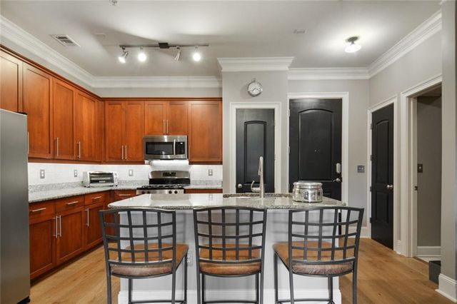 1055 Piedmont Avenue 204, Atlanta, GA 30309