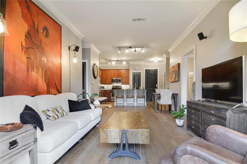 1055 Piedmont Avenue 204, Atlanta, GA 30309