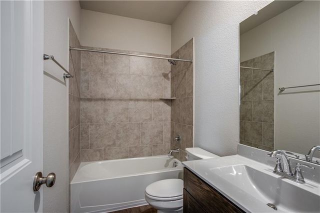 717 Bridle Creek DR, Georgetown, TX 78626