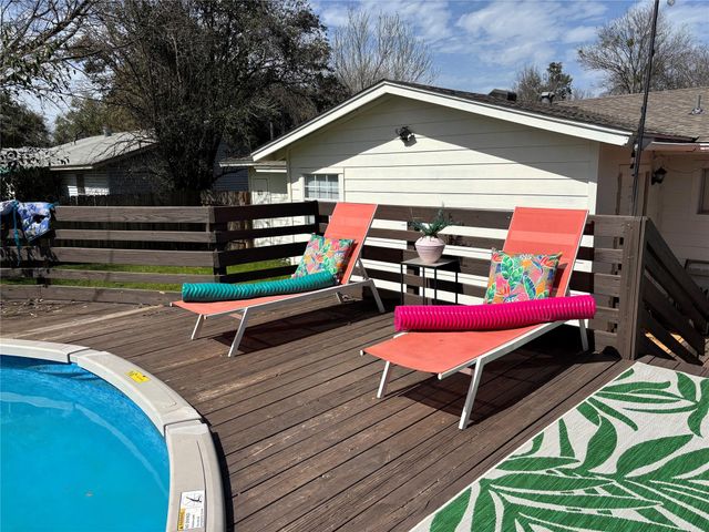 313 Rowland DR, Austin, TX 78745