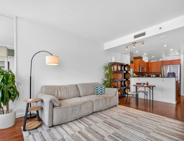 475 Redwood Street 801, San Diego, CA 92103