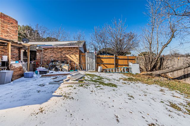 10315 Red Elm Road, Dallas, TX 75243