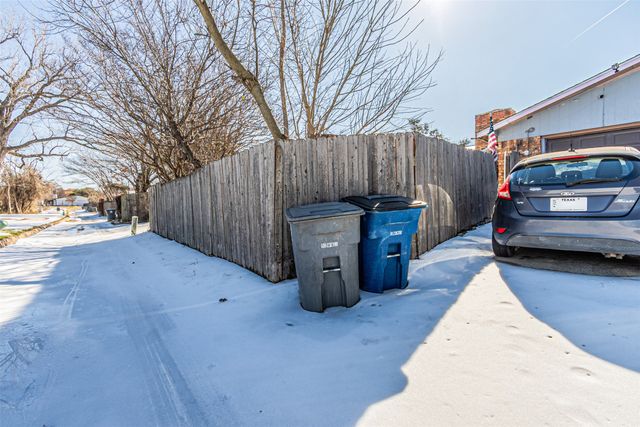 10315 Red Elm Road, Dallas, TX 75243