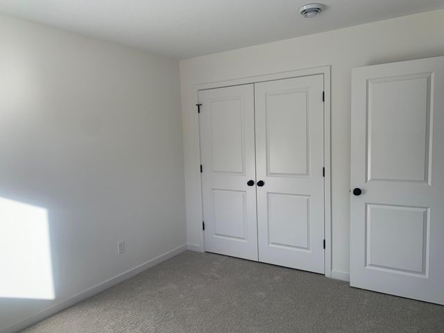 1896 Beaus Drive SE, Rochester, MN 55904