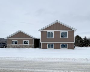 1896 Beaus Drive SE, Rochester, MN 55904