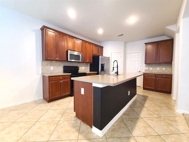 119 Benedict Canyon Loop, The Woodlands, TX 77382