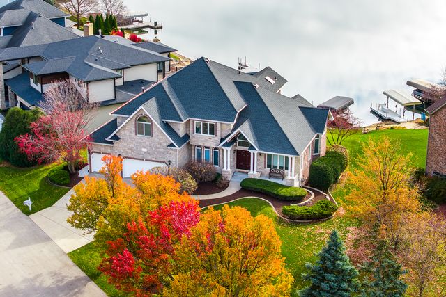 22743 Marina Drive, Plainfield, IL 60585