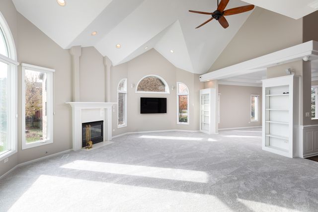 22743 Marina Drive, Plainfield, IL 60585