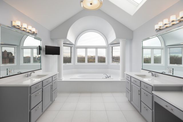 22743 Marina Drive, Plainfield, IL 60585