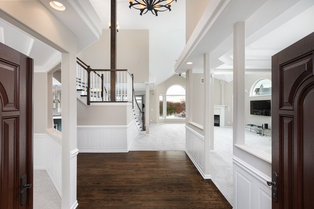 22743 Marina Drive, Plainfield, IL 60585