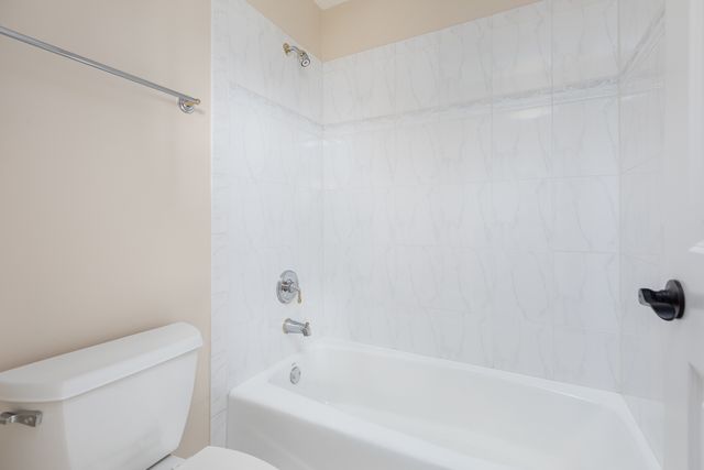 22743 Marina Drive, Plainfield, IL 60585