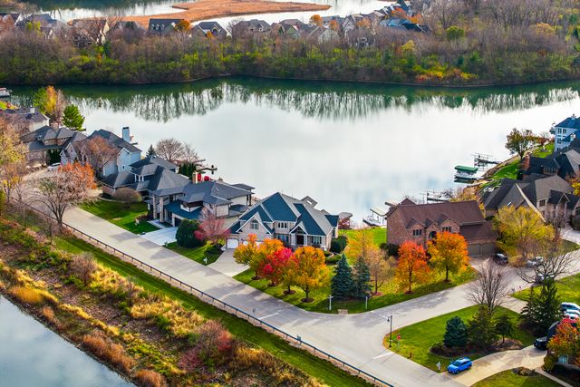 22743 Marina Drive, Plainfield, IL 60585