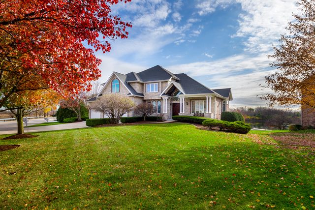 22743 Marina Drive, Plainfield, IL 60585