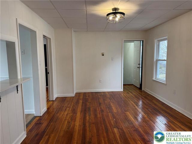 718 Willow Street, Scranton City, PA 18505