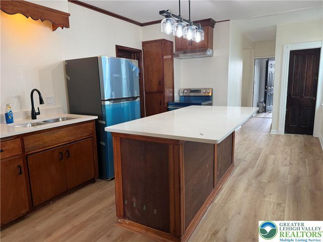 718 Willow Street, Scranton City, PA 18505