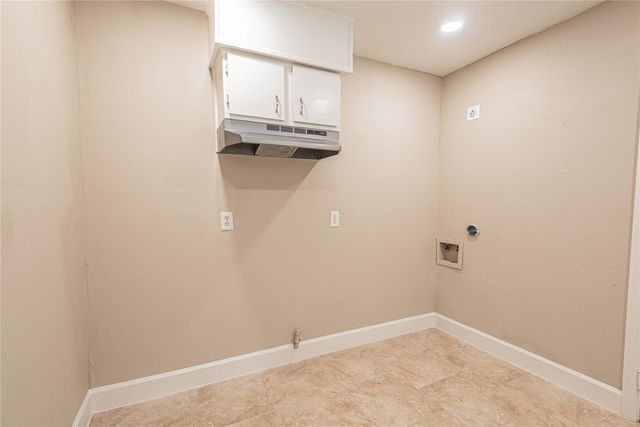 128 N Washington Street, Texas City, TX 77591