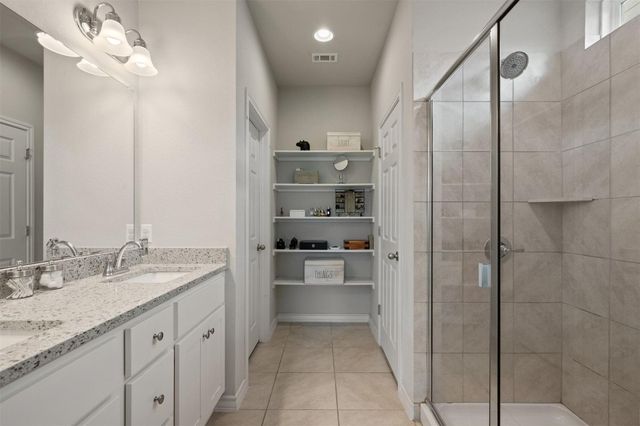 11917 Cimaizon DR, Austin, TX 78725