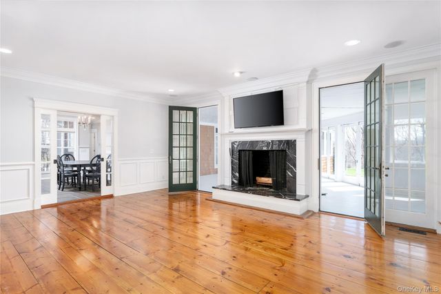 9 Old Field Road, Setauket, NY 11733