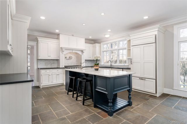 9 Old Field Road, Setauket, NY 11733