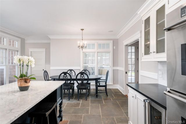 9 Old Field Road, Setauket, NY 11733