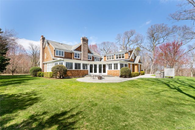 9 Old Field Road, Setauket, NY 11733