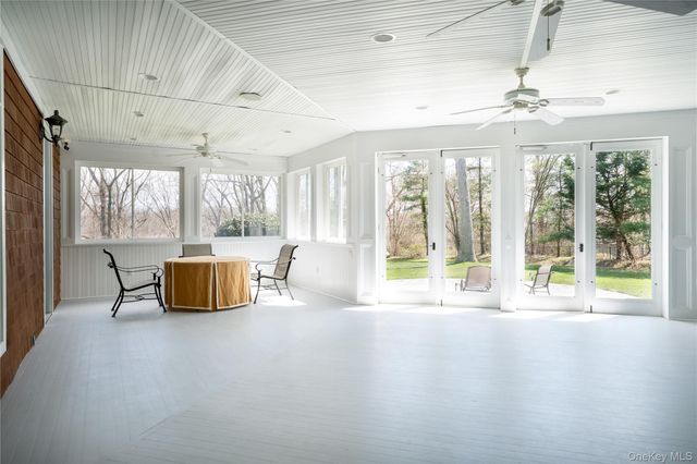 9 Old Field Road, Setauket, NY 11733