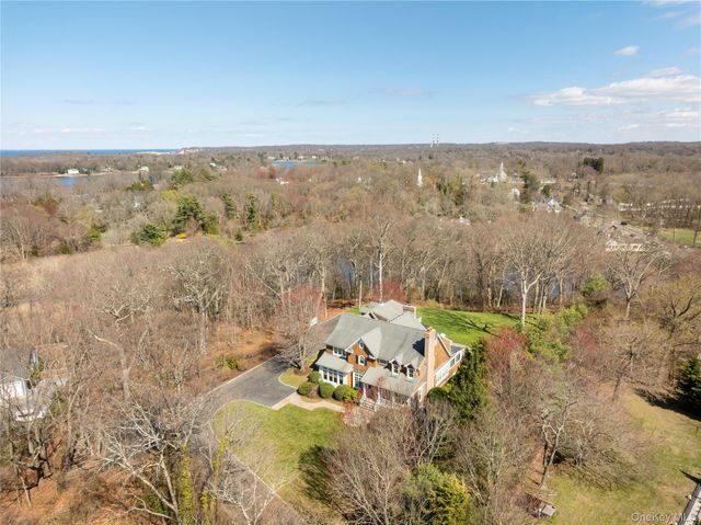 9 Old Field Road, Setauket, NY 11733