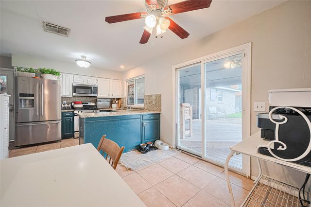 2328 Colleen Drive, Pearland, TX 77581