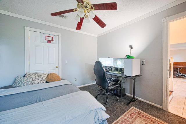 2328 Colleen Drive, Pearland, TX 77581