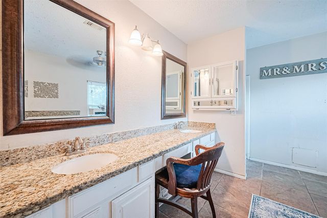 2328 Colleen Drive, Pearland, TX 77581